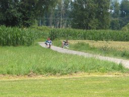 120708-mfg-tag-der-offenen-tuer-melissa-02057