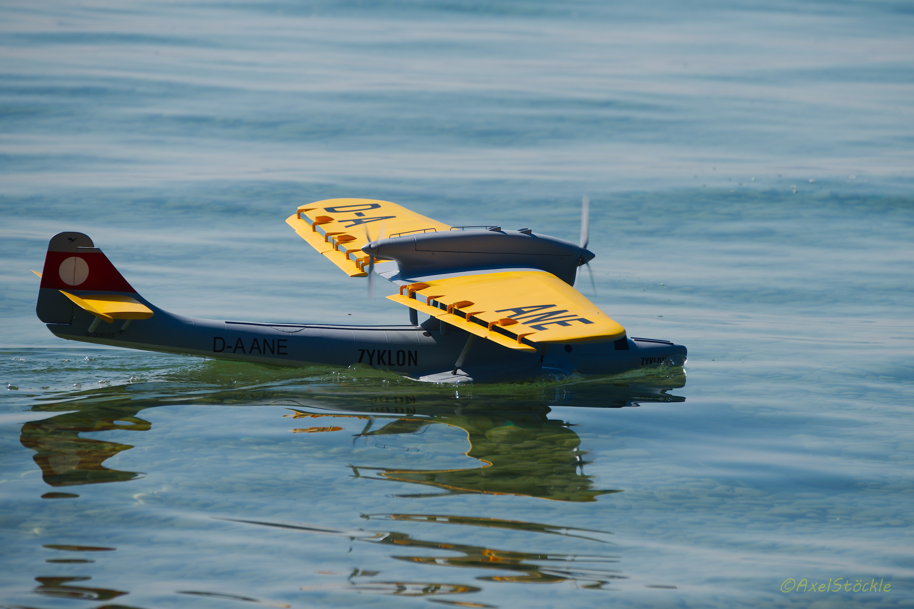 Wasserfliegen – Modellflug mal anders!